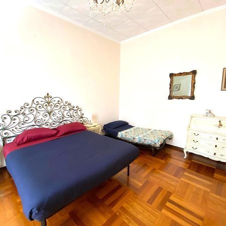 Apartment In Villa Milano Milão Exterior foto
